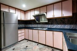 International Plaza (D2), Apartment #557823661